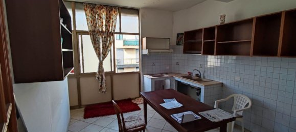 Apartamento T4 em Palermo, Italy N.º 330285 15
