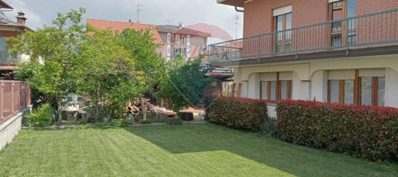 Вилла с 10 комнатами в Гаттинара, Италия № 224555 5