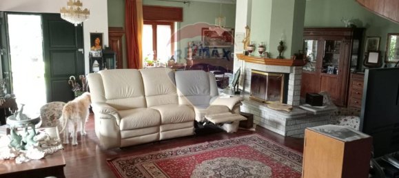 Вилла с 10 комнатами в Гаттинара, Италия № 224555 19