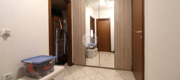 3 Schlafzimmer Wohnung in Mantua, Italy, Nr. 379450 6