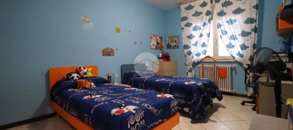 3 Schlafzimmer Wohnung in Mantua, Italy, Nr. 379450 15