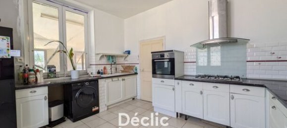 Adosado de 3 dormitorios en Vienne, France No. 317825 8