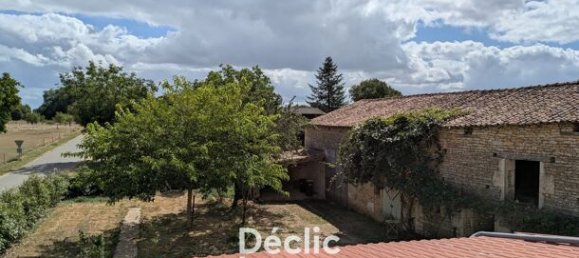 Adosado de 3 dormitorios en Vienne, France No. 317825 4