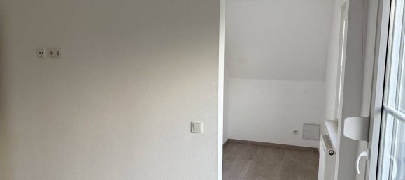 Casa de 4 habitaciónes en Krefeld, Germany No. 10288 16