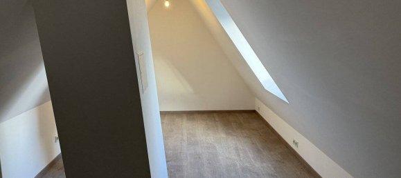Casa de 4 habitaciónes en Krefeld, Germany No. 10288 21