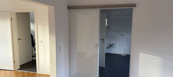 Casa de 4 habitaciónes en Krefeld, Germany No. 10288 13