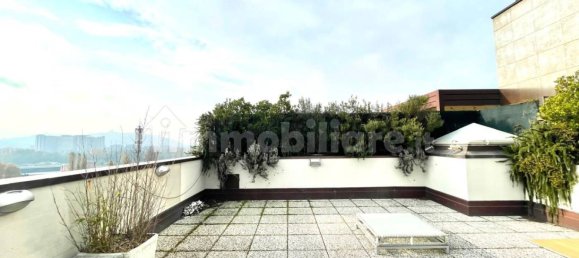 Пентхаус с 2 спальнями в Болонья, Италия № 22811 40