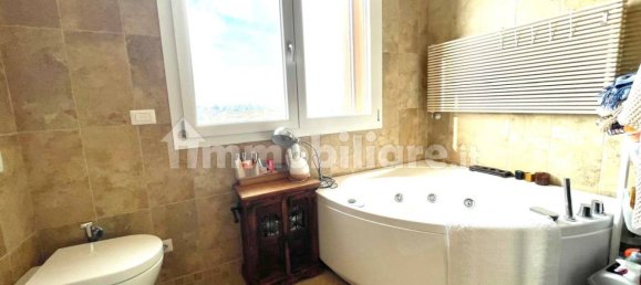 Пентхаус с 2 спальнями в Болонья, Италия № 22811 35