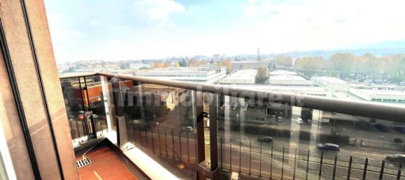 Пентхаус с 2 спальнями в Болонья, Италия № 22811 30