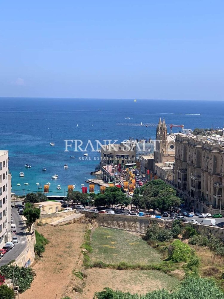 2 chambres Penthouse à Saint Julian's, Malta No. 9595