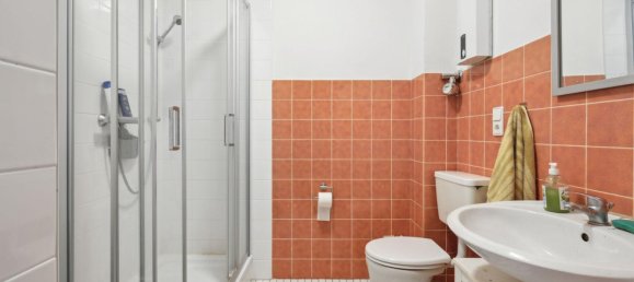 Studio in Solingen, Germany No. 9297 7