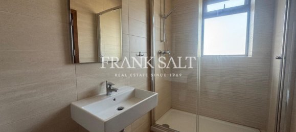 3 bedrooms Apartment in Gharb, Malta No. 6145 27