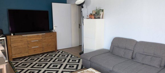 3 Schlafzimmer Wohnung in Noisy-le-Sec, France, Nr. 326872 2
