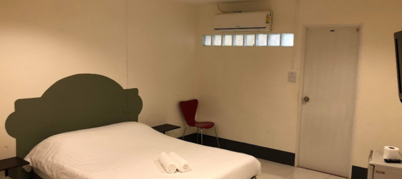 Imóvel comercial com habitação T11 em Udon Thani, Thailand N.º 74681 4