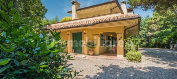5 Schlafzimmer Villa in Fano, Italy, Nr. 227059 44