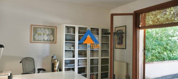 6 bedrooms Villa in Giove, Italy No. 353844 14