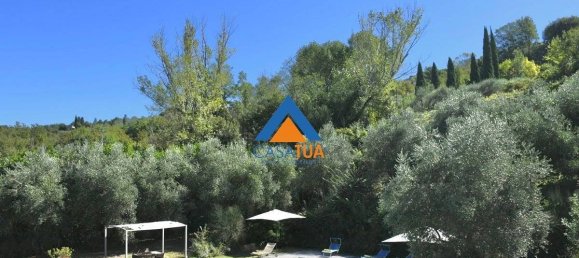 6 bedrooms Villa in Giove, Italy No. 353844 5