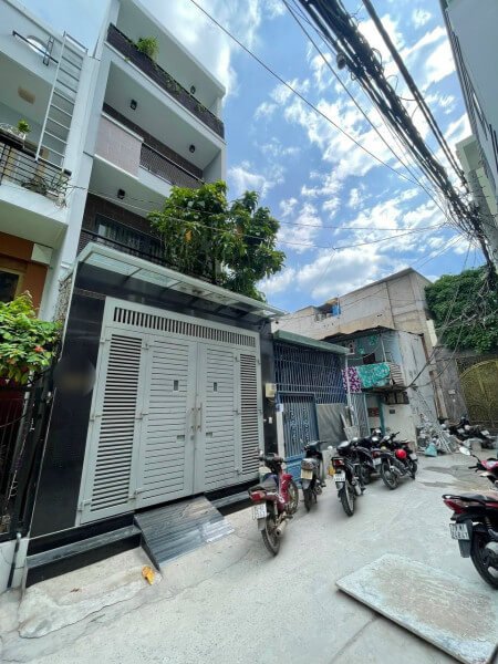 124.88m² Land in District 7, Vietnam No. 7276