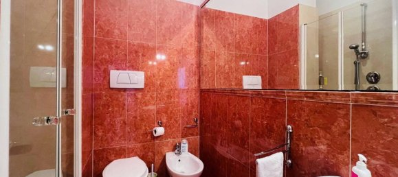 5-salle Appartement à Livorno, Italy No. 73224 13