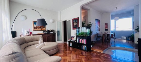 5-salle Appartement à Livorno, Italy No. 73224 19