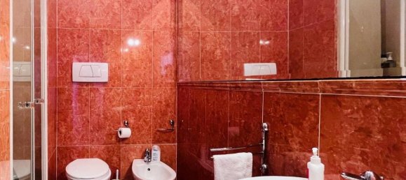 5-salle Appartement à Livorno, Italy No. 73224 12