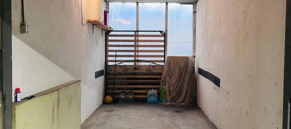 5-salle Appartement à Livorno, Italy No. 73224 17