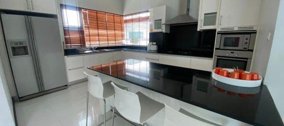 3 bedrooms Villa in Phuket, Thailand No. 6125 3