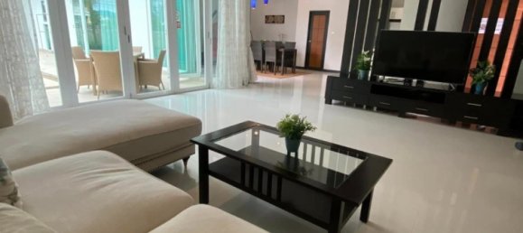 3 bedrooms Villa in Phuket, Thailand No. 6125 5