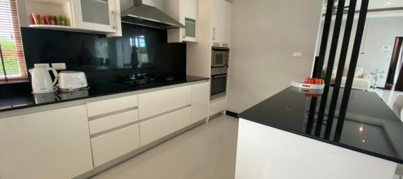 3 bedrooms Villa in Phuket, Thailand No. 6125 12