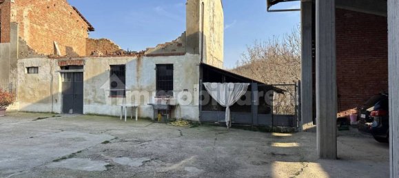 Дом с 4 спальнями в Сан Дамьяно д'Асти, Италия № 269810 11