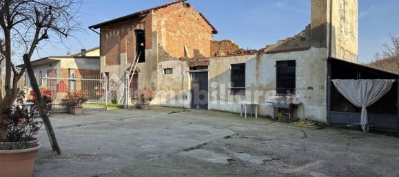 Дом с 4 спальнями в Сан Дамьяно д'Асти, Италия № 269810 12