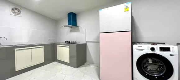 3 bedrooms Cafe / restaurant in Pattaya, Thailand No. 4200 10