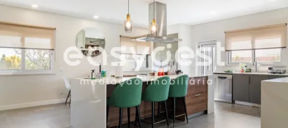 4 bedrooms House in Palmela, Portugal No. 136892 7