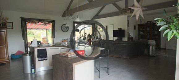 4 bedrooms House in Breteuil, France No. 315731 5