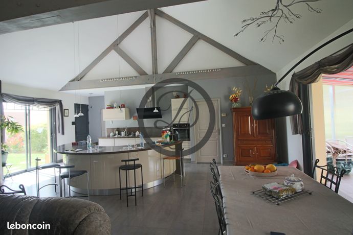 4 bedrooms House in Breteuil, France No. 315731