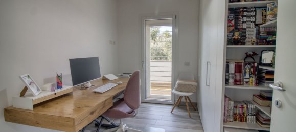 Apartamento de 4 divisões em Monterotondo, Italy N.º 53044 19