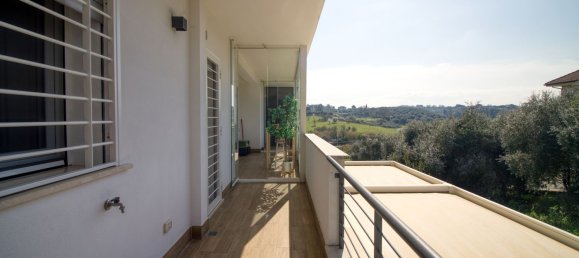 Apartamento de 4 divisões em Monterotondo, Italy N.º 53044 16