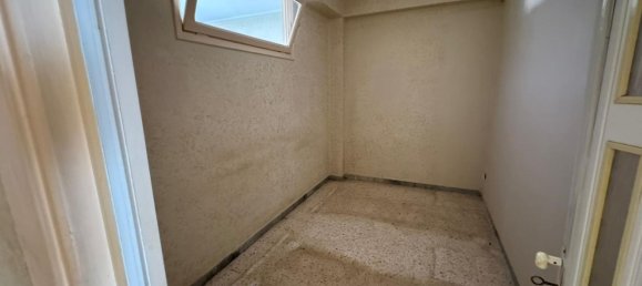 4 rooms Apartment in Barletta, Italy No. 17896 12