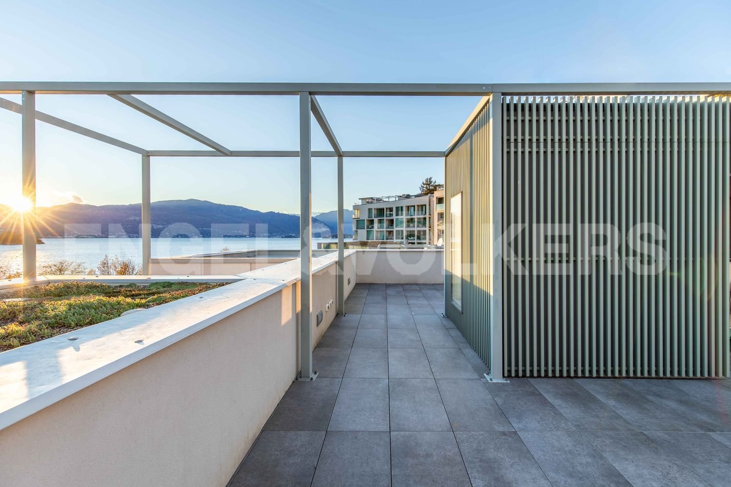 Dúplex de 2 habitaciónes en Laveno-Mombello, Italy No. 161989