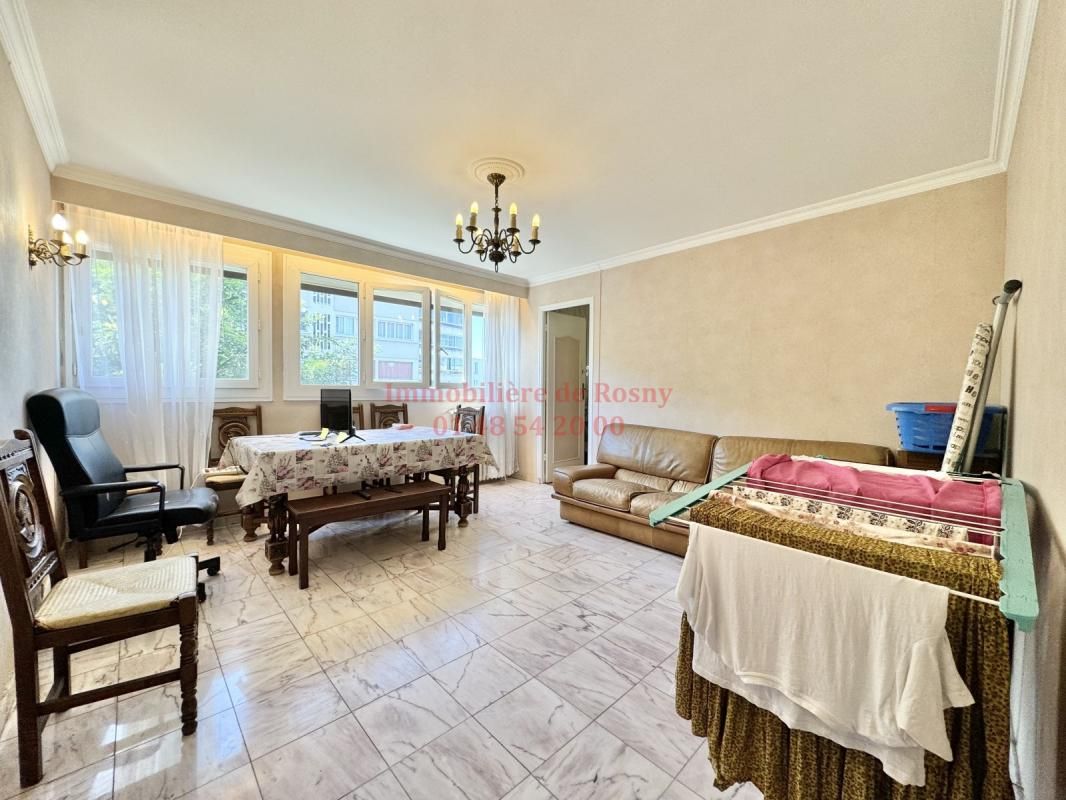 3 Schlafzimmer Wohnung in Montreuil, France, Nr. 168775