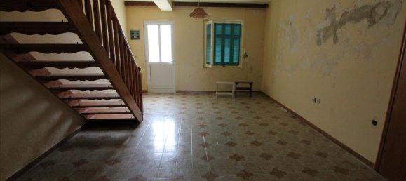260 m² adosado en venta en Corfu, Central Corfu and Diapontian Islands, Corfu, Ionian Islands, Peloponnese, Western Greece and the Ionian, Greece № 5747 15
