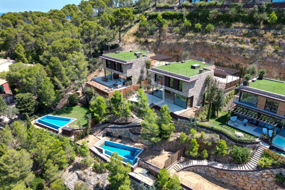 4 bedrooms Villa in Begur, Spain No. 13226