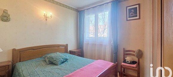 5 bedrooms House in Yzeure, France No. 196485 17