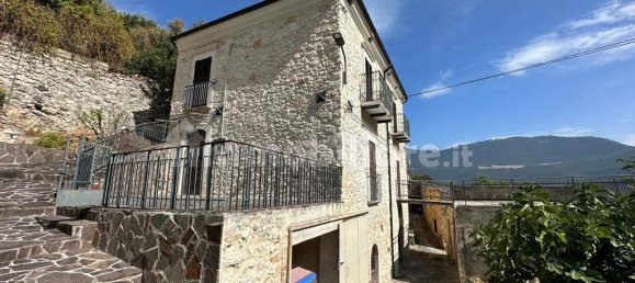 2 bedrooms House in Capestrano, Italy No. 87108 11