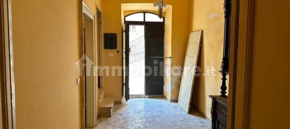 2 bedrooms House in Capestrano, Italy No. 87108 13