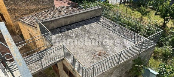 2 bedrooms House in Capestrano, Italy No. 87108 3