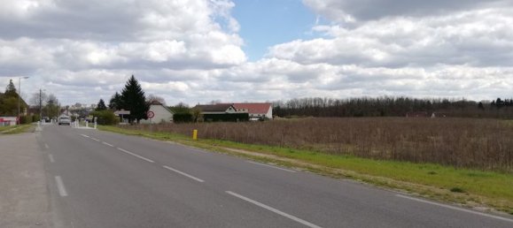 Terreno de 1 habitación en Jura, France No. 340184 2