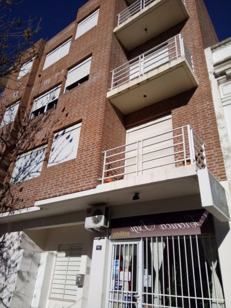 Studio in Buenos Aires, Argentina No. 100293