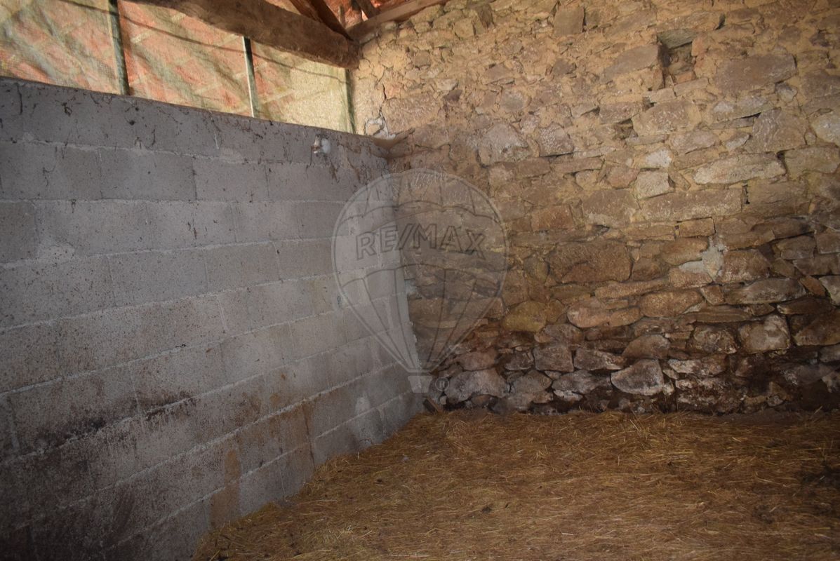 4 bedrooms House in Vila Fernando, Portugal No. 29425