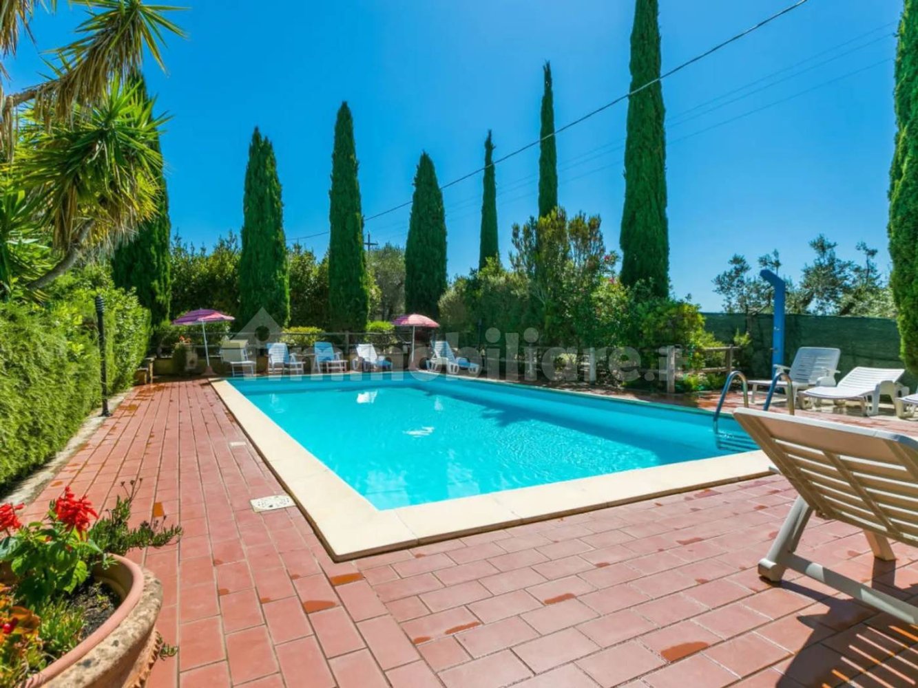 6 bedrooms Villa in Cecina, Italy No. 349422